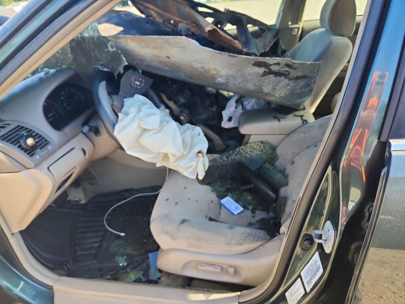 69297406 :رقم المزاد ، 4T1BF32K73U545645 vin ، 2003 Toyota Camry مزاد بيع