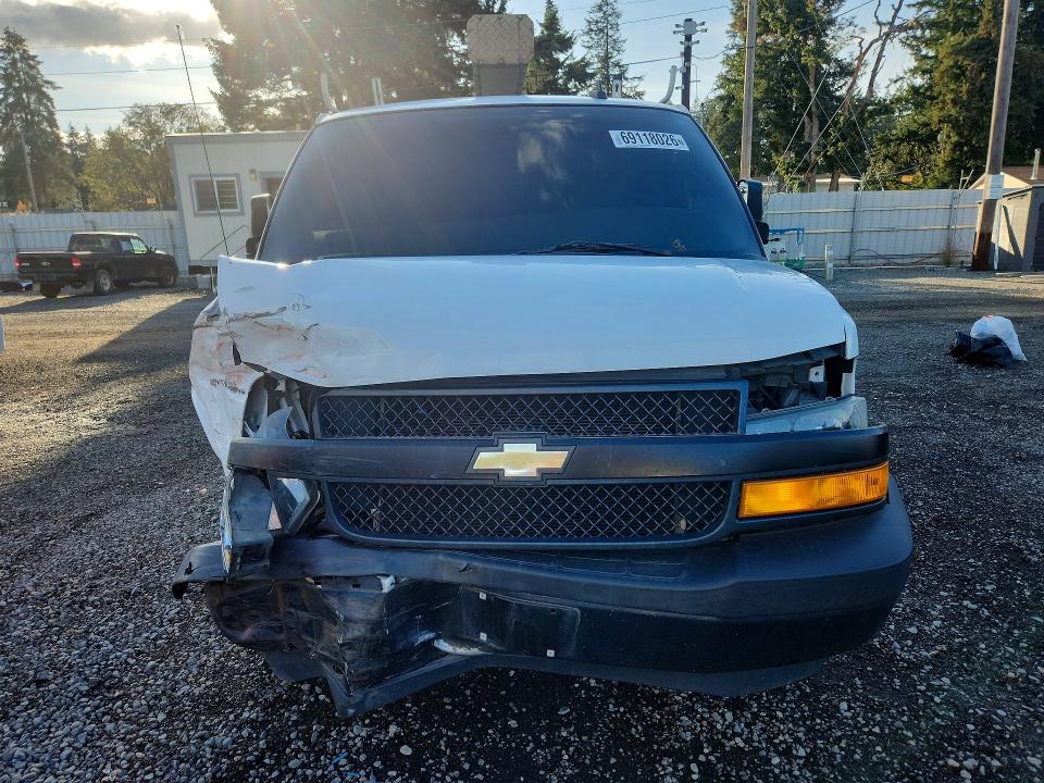 69118026 :رقم المزاد ، 1GCWGAFPXK1162683 vin ، 2019 Chevrolet Express G2500 مزاد بيع