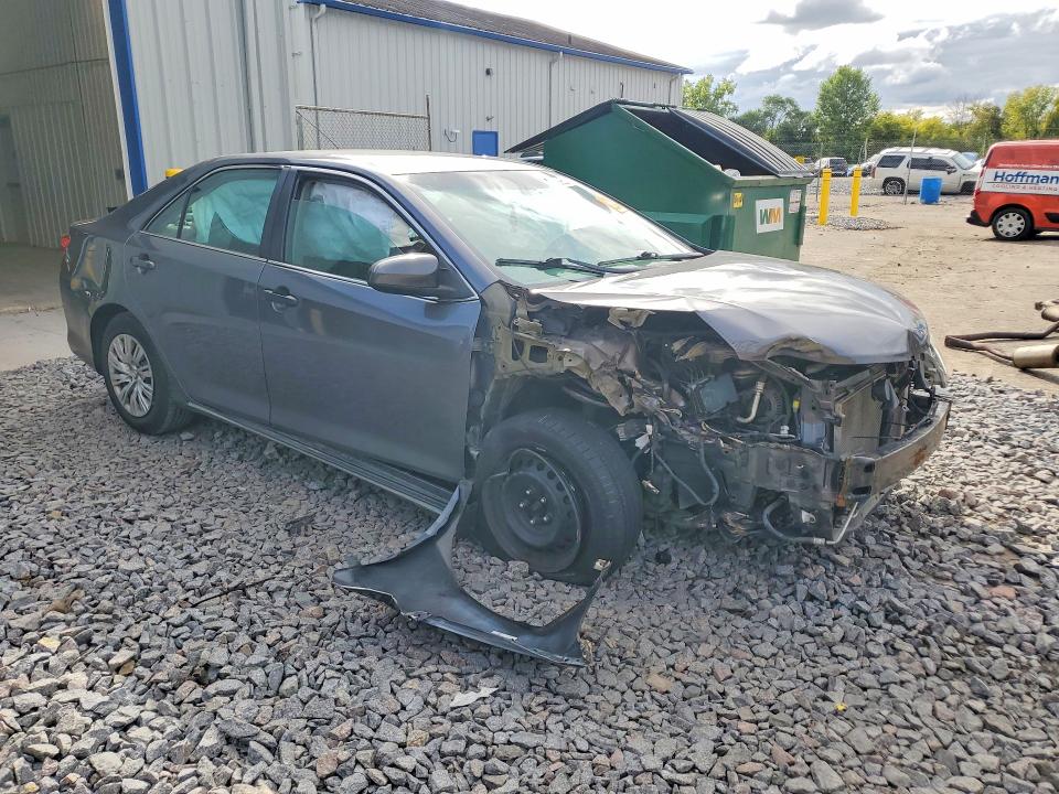 69980546 :رقم المزاد ، 4T1BF1FK6EU423327 vin ، 2014 Toyota Camry مزاد بيع
