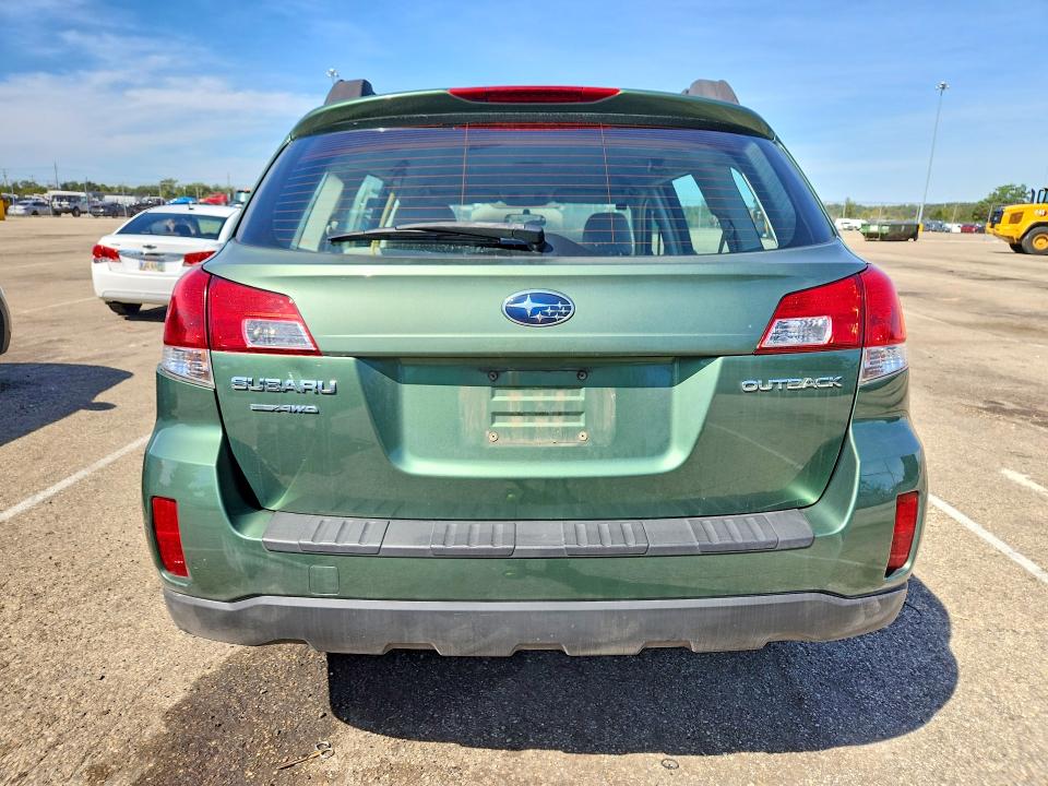 68932236 :رقم المزاد ، 4S4BRCAC1E3303010 vin ، 2014 Subaru Outback مزاد بيع
