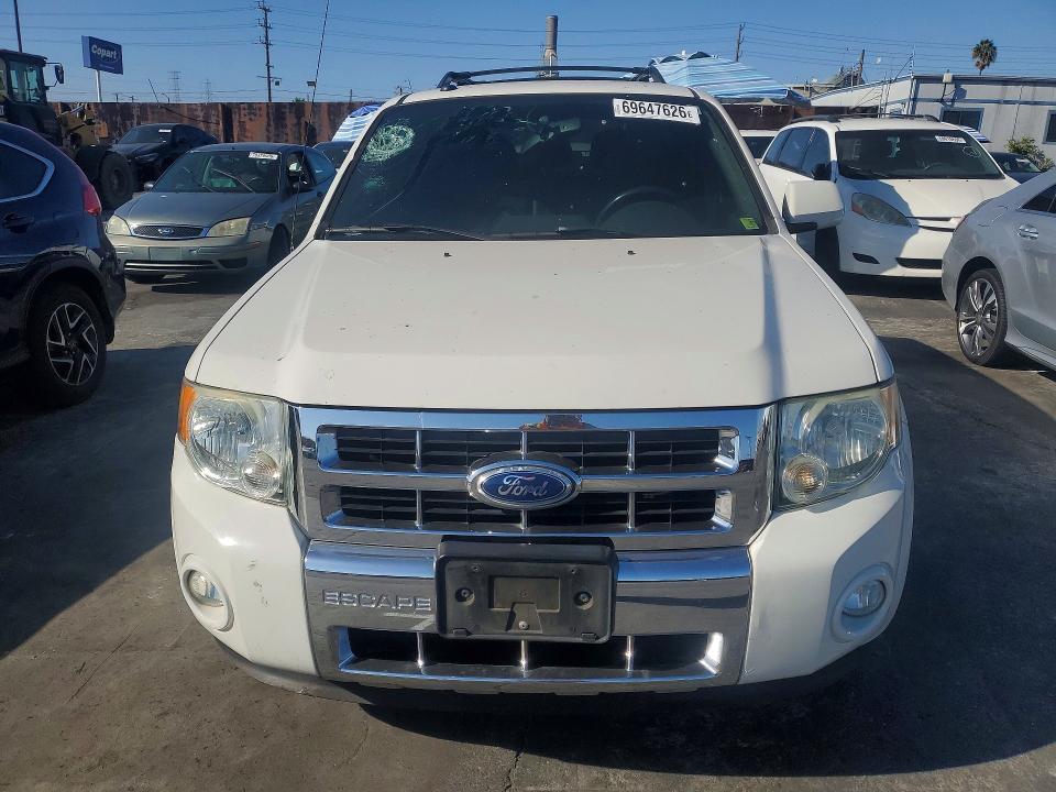2011 Ford Escape მანქანა იყიდება აუქციონზე, vin: 1FMCU0E72BKC63634, აუქციონის ნომერი: 69647626