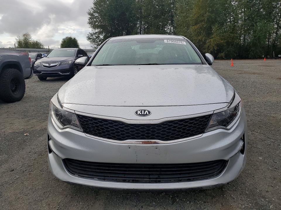 2018 Kia Optima მანქანა იყიდება აუქციონზე, vin: 5XXGT4L36JG261765, აუქციონის ნომერი: 67906076