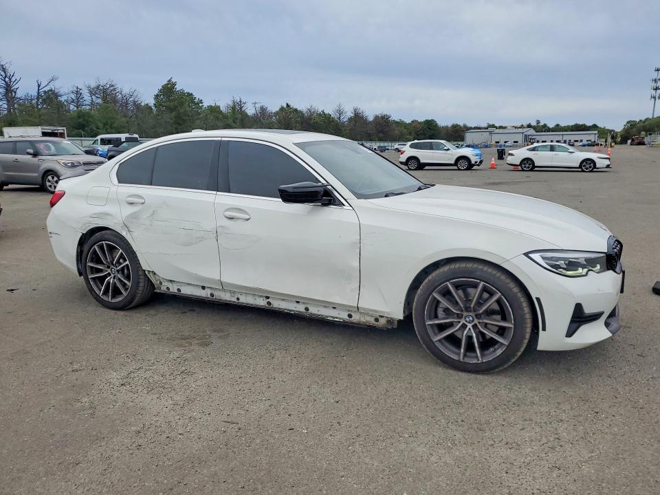 2021 Bmw 330xi მანქანა იყიდება აუქციონზე, vin: 3MW5R7J09M8B73043, აუქციონის ნომერი: 70237026