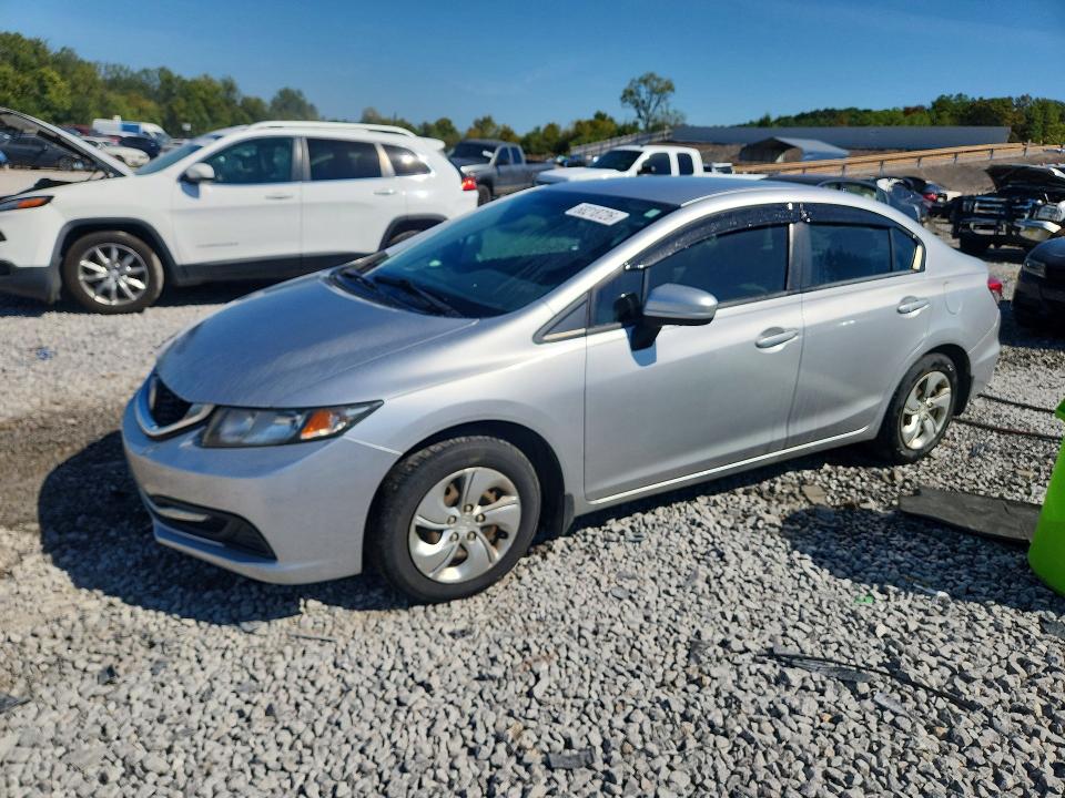 2015 Honda Civic მანქანა იყიდება აუქციონზე, vin: 19XFB2F52FE051096, აუქციონის ნომერი: 68218726
