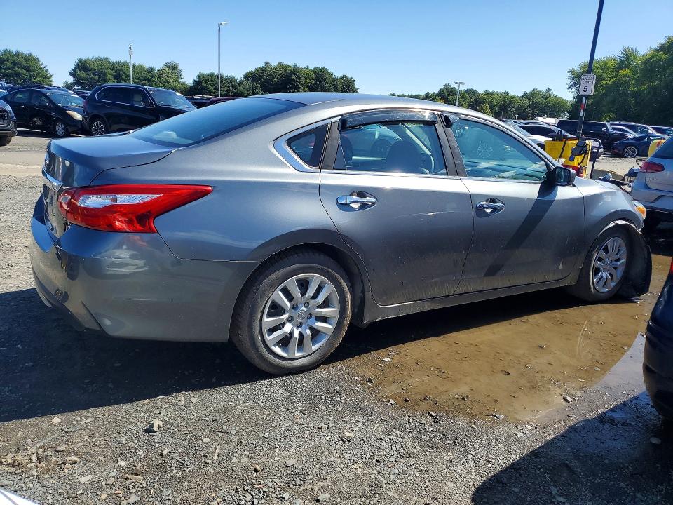 Auction sale of the 2017 Nissan Altima, vin: 1N4AL3AP9HC208774        , lot number: 67975766