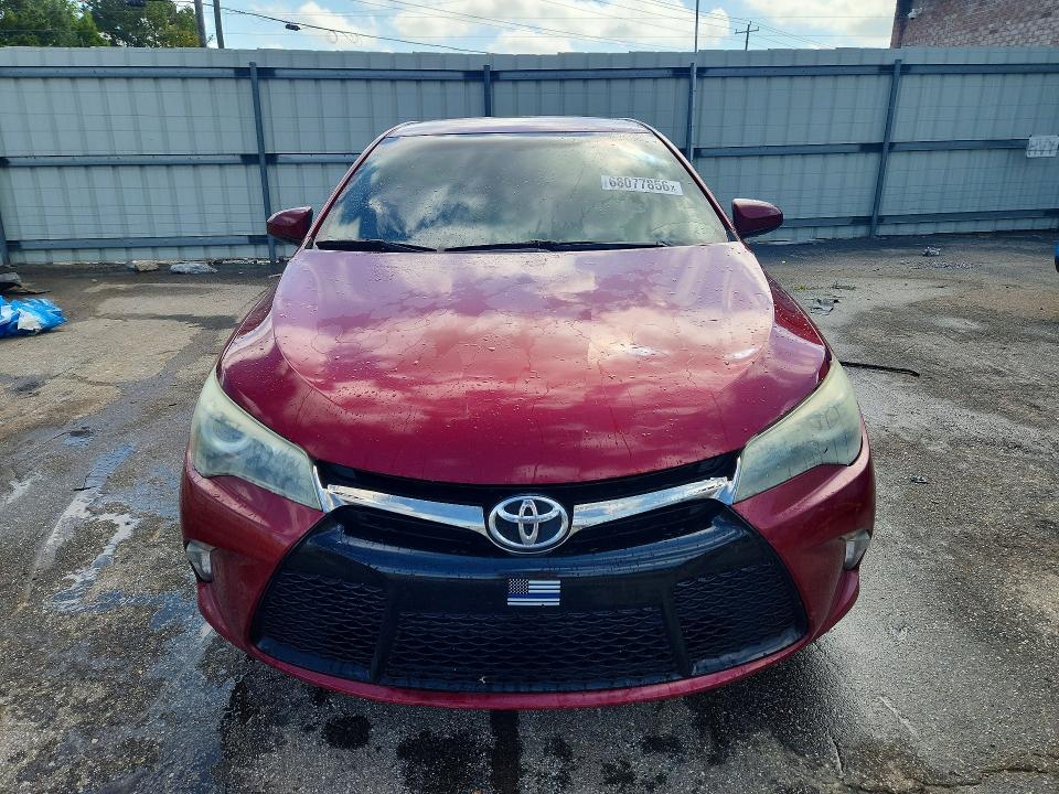 Aukcja sprzedaży 2015 Toyota Camry, vin: 4T1BF1FK3FU913998, numer aukcji: 68077856