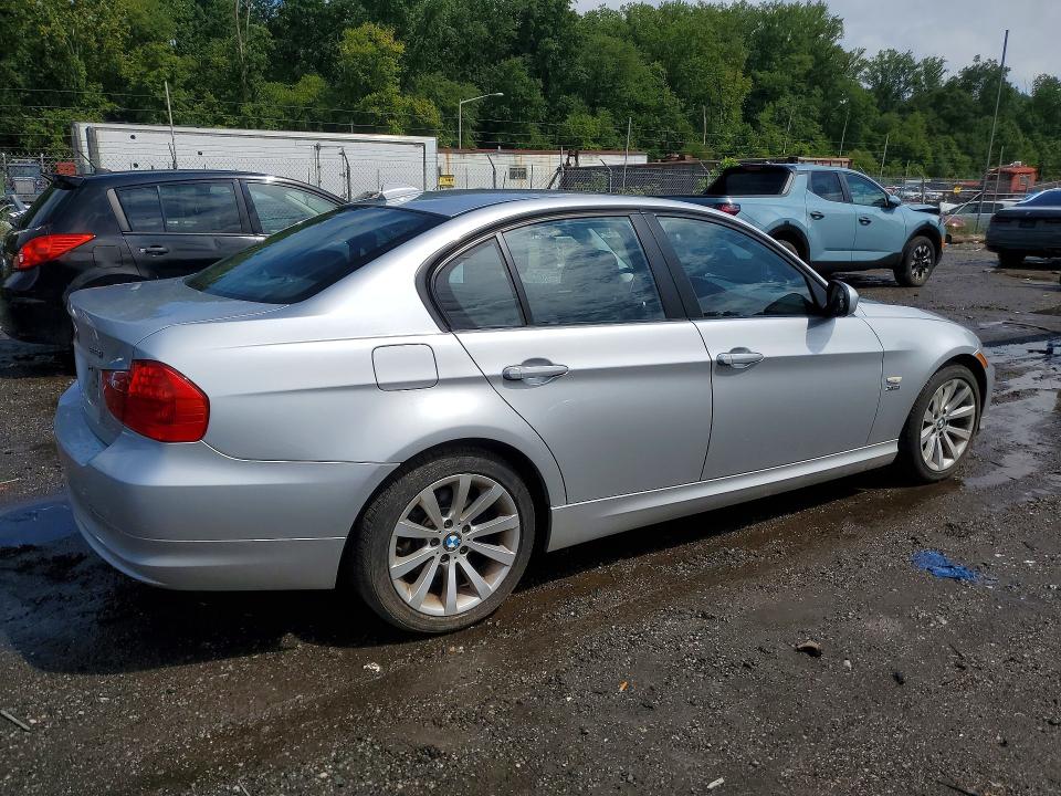 67592956 :رقم المزاد ، WBAPK5C51BA659728 vin ، 2011 Bmw 328 مزاد بيع