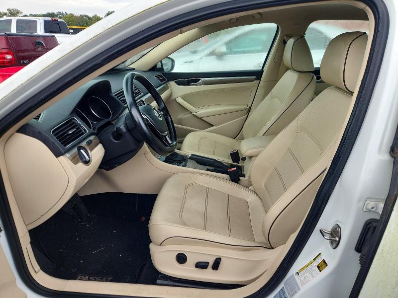 68433496 :رقم المزاد ، 1VWBT7A33GC015776 vin ، 2016 Volkswagen Passat مزاد بيع