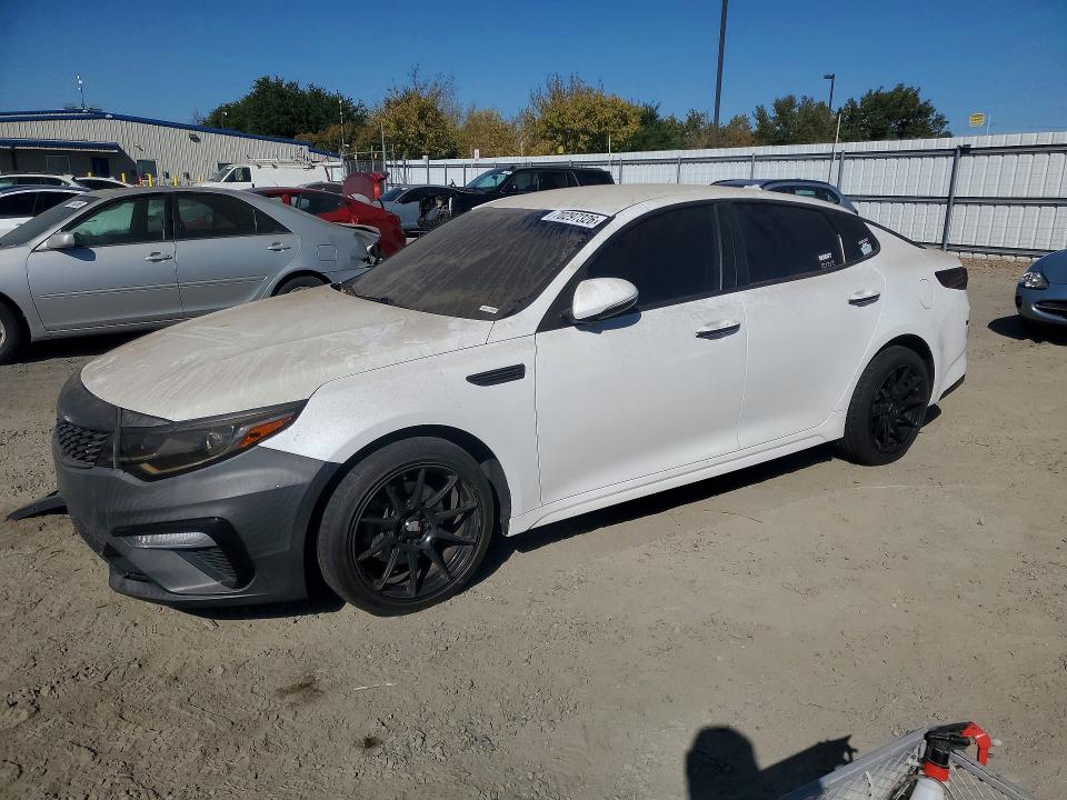 Auction sale of the 2019 Kia Optima, vin: 5XXGT4L34KG344371, lot number: 70297326