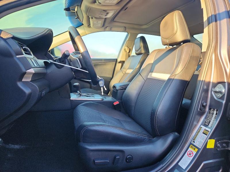 70247196 :رقم المزاد ، 4T1BF1FK4DU717131 vin ، 2013 Toyota Camry مزاد بيع