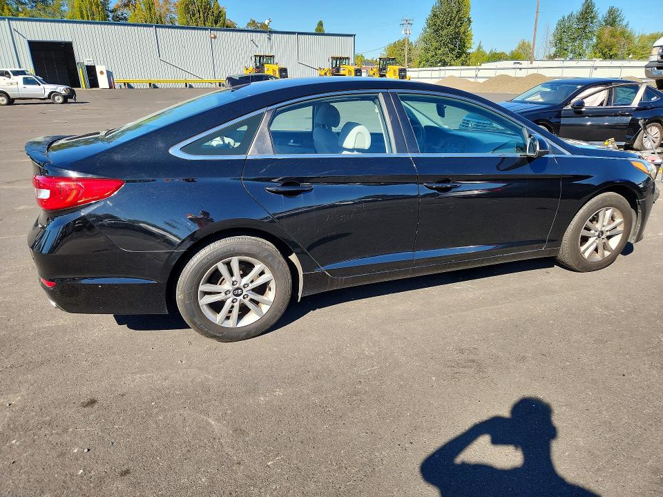 68110066 :رقم المزاد ، 5NPE24AF3FH065205 vin ، 2015 Hyundai Sonata مزاد بيع