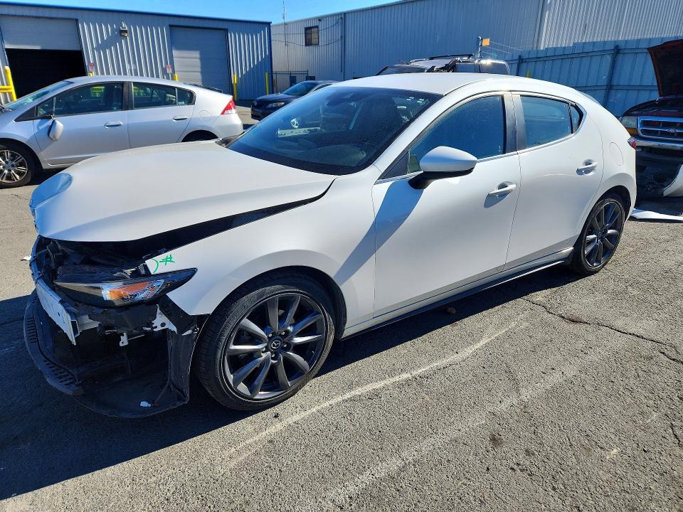 Aukcja sprzedaży 2020 Mazda 3, vin: JM1BPALM5L1164447, numer aukcji: 70462546