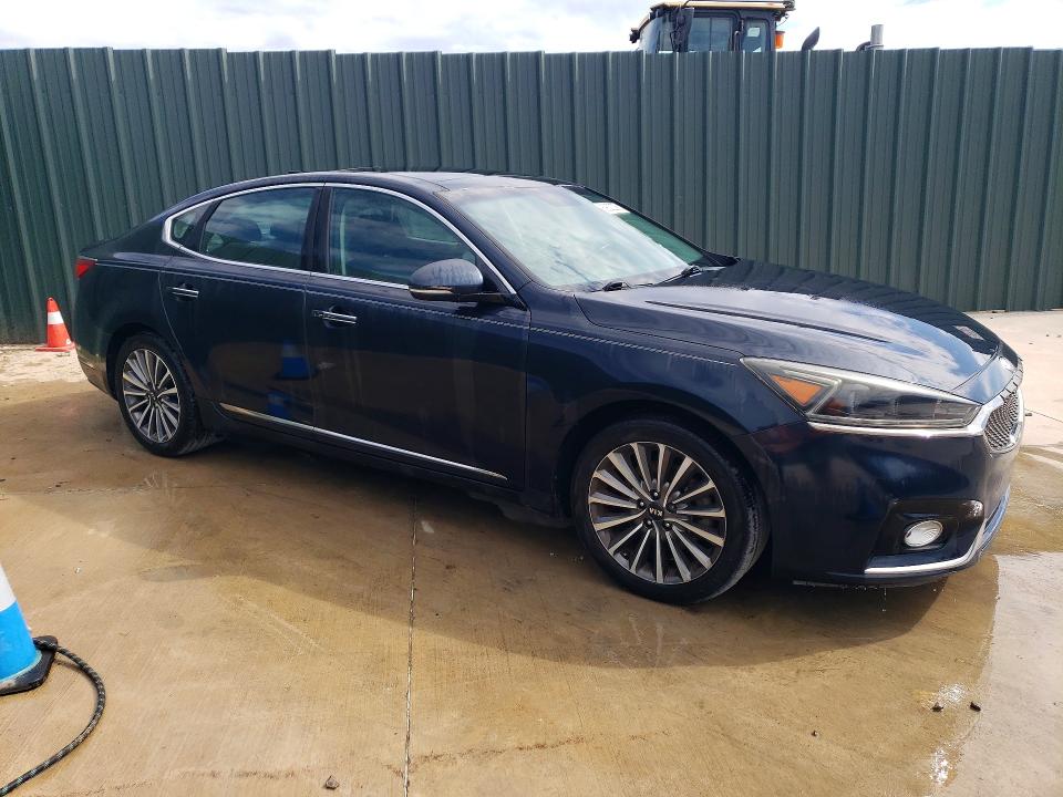 69822336 :رقم المزاد ، KNALC4J15H5041660 vin ، 2017 Kia Cadenza مزاد بيع