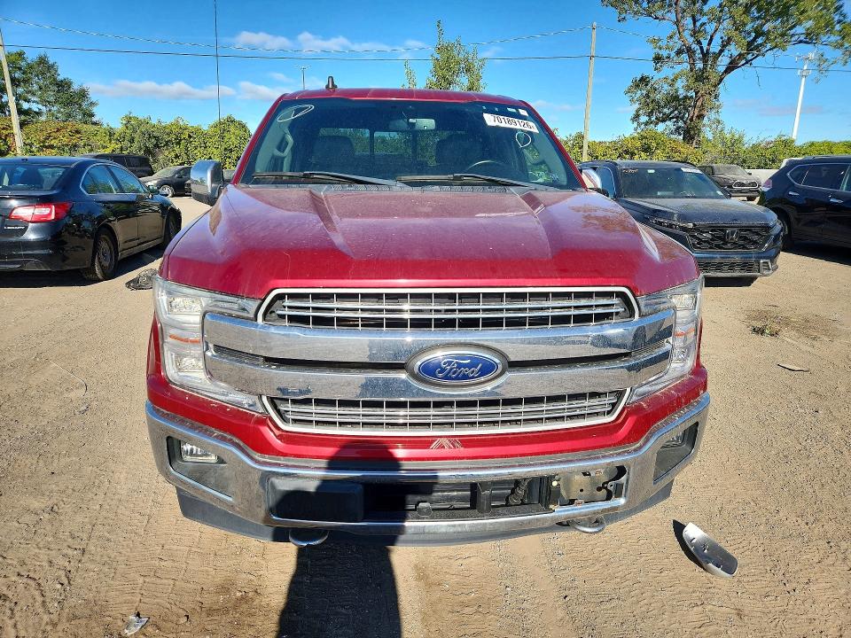 70189126 :رقم المزاد ، 1FTEW1EP2KFB40437 vin ، 2019 Ford F150 مزاد بيع