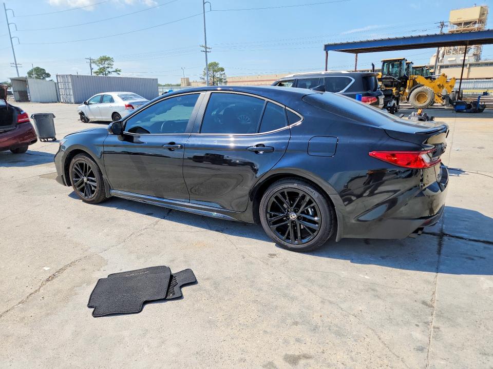 70873556 :رقم المزاد ، 4T1DAACKXTU686347 vin ، 2026 Toyota Camry مزاد بيع