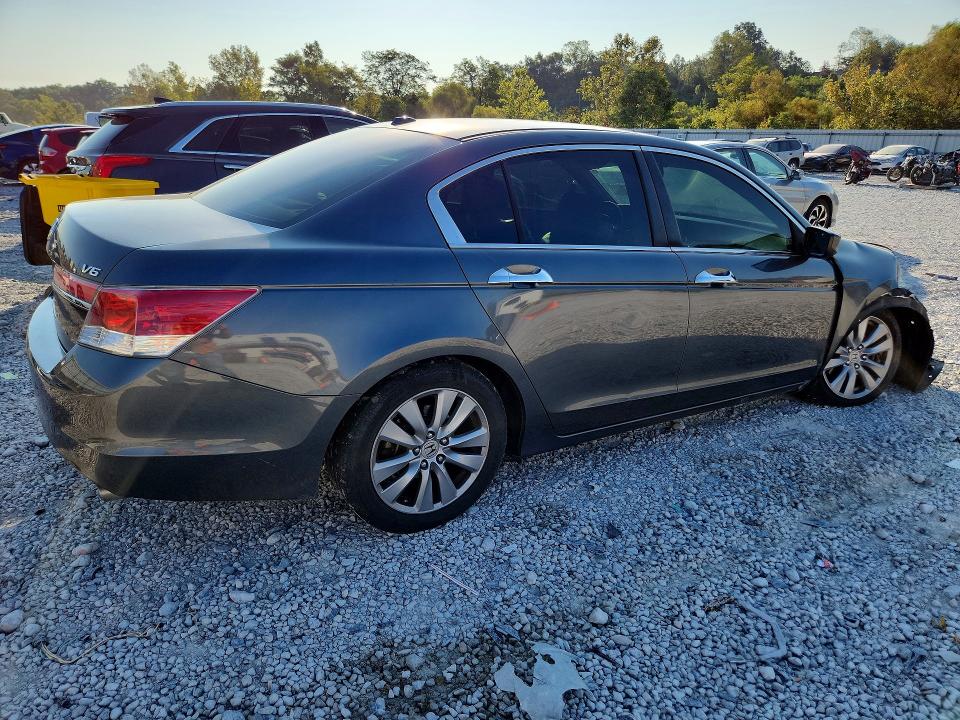 67602066 :رقم المزاد ، 1HGCP3F85CA024060 vin ، 2012 Honda Accord مزاد بيع