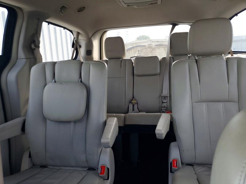 2011 Chrysler Town & Country მანქანა იყიდება აუქციონზე, vin: 2A4RR8DG2BR682238, აუქციონის ნომერი: 69459946