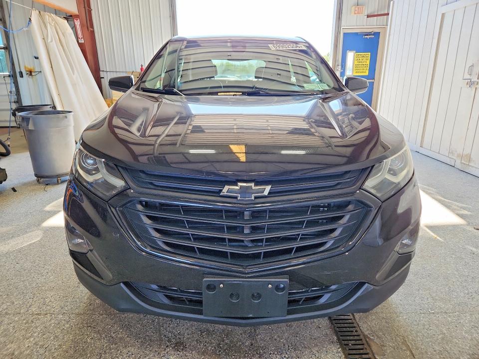 Продажа на аукционе авто 2020 Chevrolet Equinox, vin: 2GNAXUEV5L6136946, номер лота: 69902556