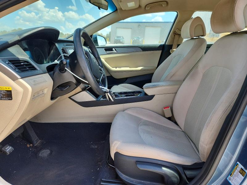2017 Hyundai Sonata მანქანა იყიდება აუქციონზე, vin: 5NPE24AF4HH520310, აუქციონის ნომერი: 67083746