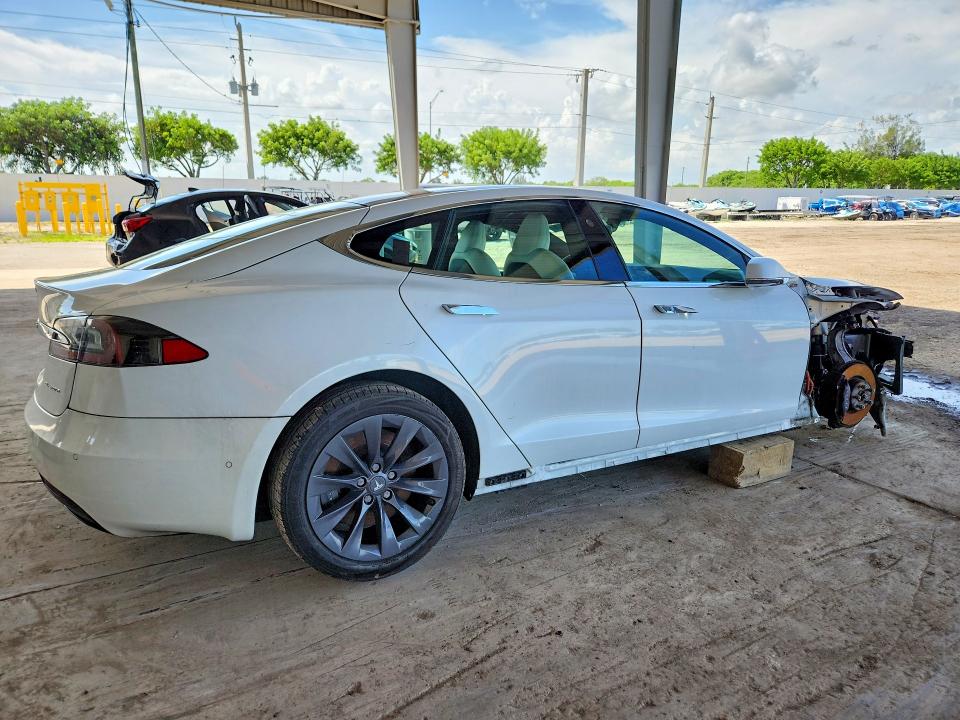 Auction sale of the 2020 Tesla Model S, vin: 5YJSA1E29LF409299, lot number: 69290806