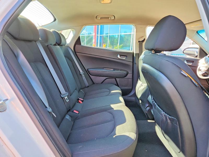 Продажа на аукционе авто 2017 Kia Optima, vin: 5XXGT4L35HG157780, номер лота: 68349286