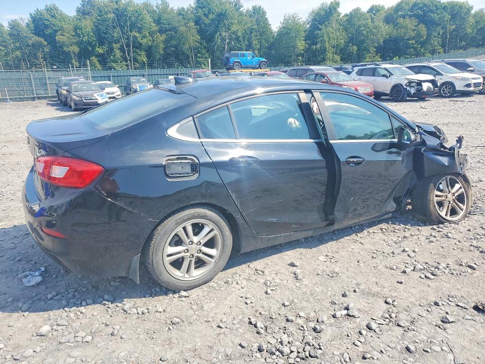 68785656 :رقم المزاد ، 1G1BE5SM3J7221570 vin ، 2018 Chevrolet Cruze مزاد بيع
