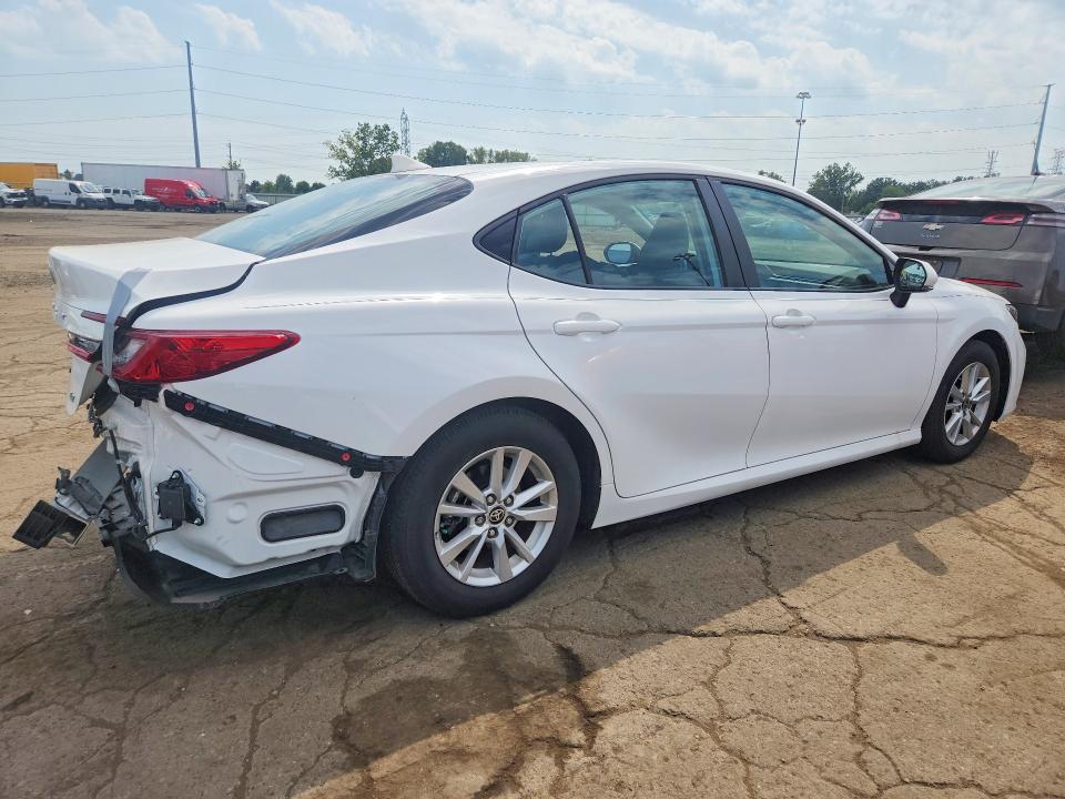 67332526 :رقم المزاد ، 4T1DAACK6SU618500 vin ، 2025 Toyota Camry مزاد بيع