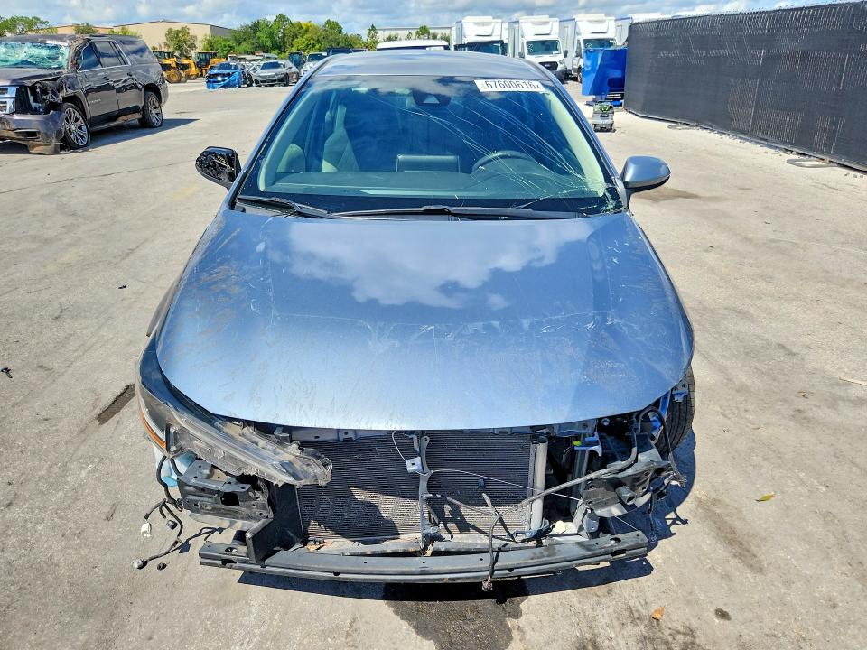 67600616 :رقم المزاد ، JTDEPRAE7LJ015402 vin ، 2020 Toyota Corolla مزاد بيع
