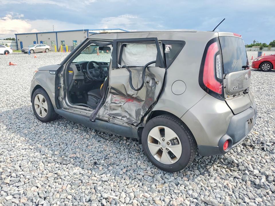 70266816 :رقم المزاد ، KNDJN2A24F7201790 vin ، 2015 Kia Soul مزاد بيع