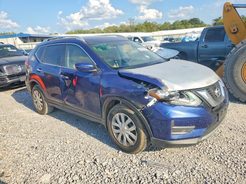 Продаж на аукціоні авто 2017 Nissan Rogue, vin: JN8AT2MV4HW014784, номер лоту: 69128186