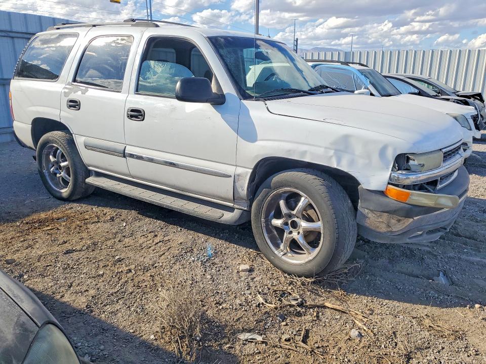 62509366 :رقم المزاد ، 1GNEC13Z22R216130 vin ، 2002 Chevrolet Tahoe مزاد بيع