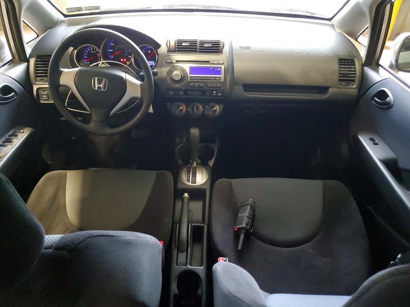 Auction sale of the 2008 Honda Fit, vin: JHMGD384X8S066386, lot number: 70191336