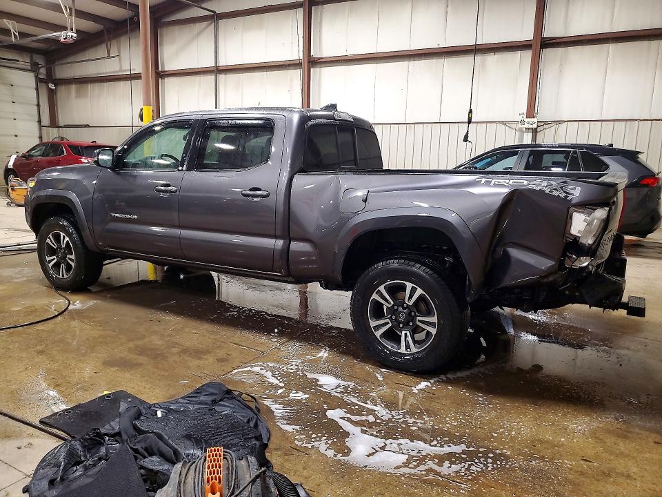 70163426 :رقم المزاد ، 5TFDZ5BN7GX012189 vin ، 2016 Toyota Tacoma مزاد بيع