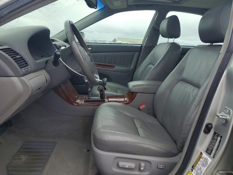 2005 Toyota Camry მანქანა იყიდება აუქციონზე, vin: 4T1BF30K75U600553, აუქციონის ნომერი: 67705666