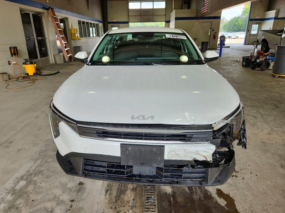 68751606 :رقم المزاد ، 3KPFT4DE7SE098727 vin ، 2025 Kia K4 مزاد بيع