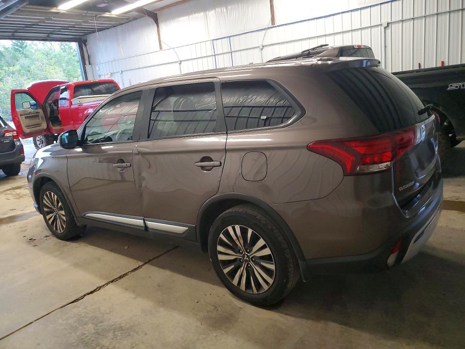69354226 :رقم المزاد ، JA4AZ3A3XLZ013644 vin ، 2020 Mitsubishi Outlander مزاد بيع