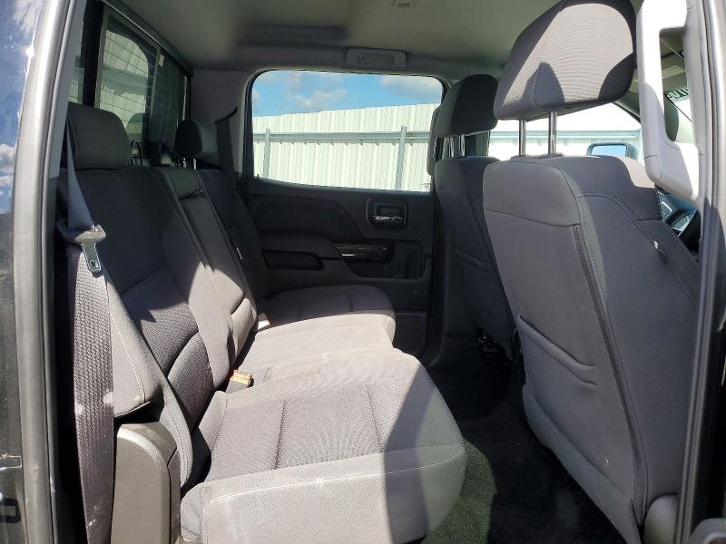 69098676 :رقم المزاد ، 3GTU2MEC5JG427936 vin ، 2018 Gmc Sierra مزاد بيع