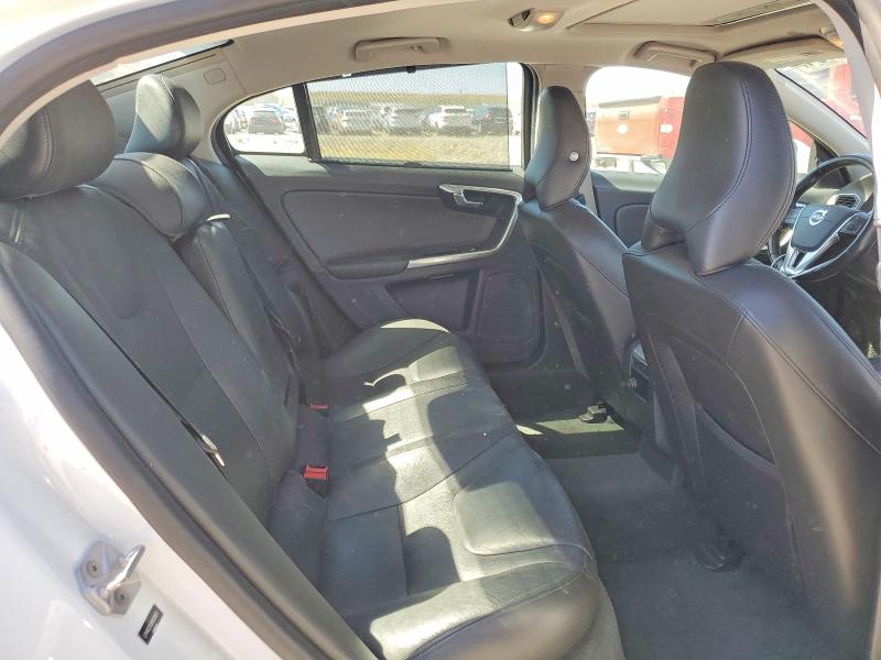 2017 Volvo S60 მანქანა იყიდება აუქციონზე, vin: LYV402TK9HB129878, აუქციონის ნომერი: 67741546