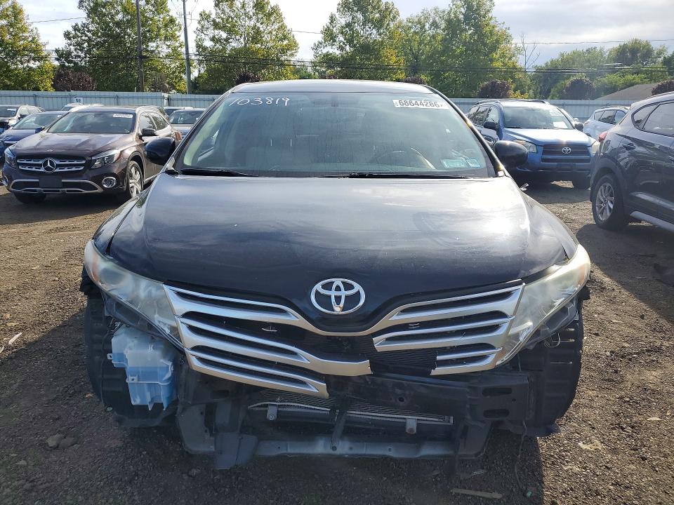 68644286 :رقم المزاد ، 4T3BK3BBXBU053760 vin ، 2011 Toyota Venza مزاد بيع