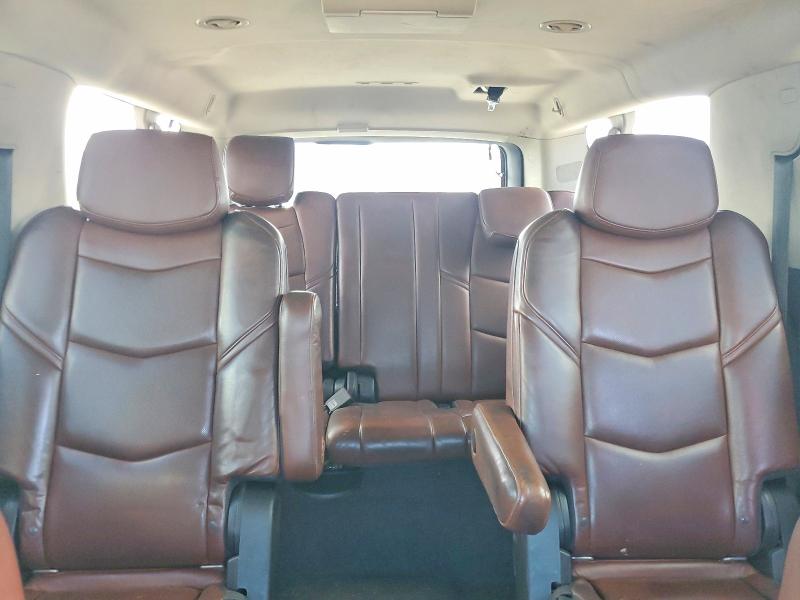 Продажа на аукционе авто 2020 Cadillac Escalade, vin: 1GYS4HKJ1LR193643, номер лота: 70641976