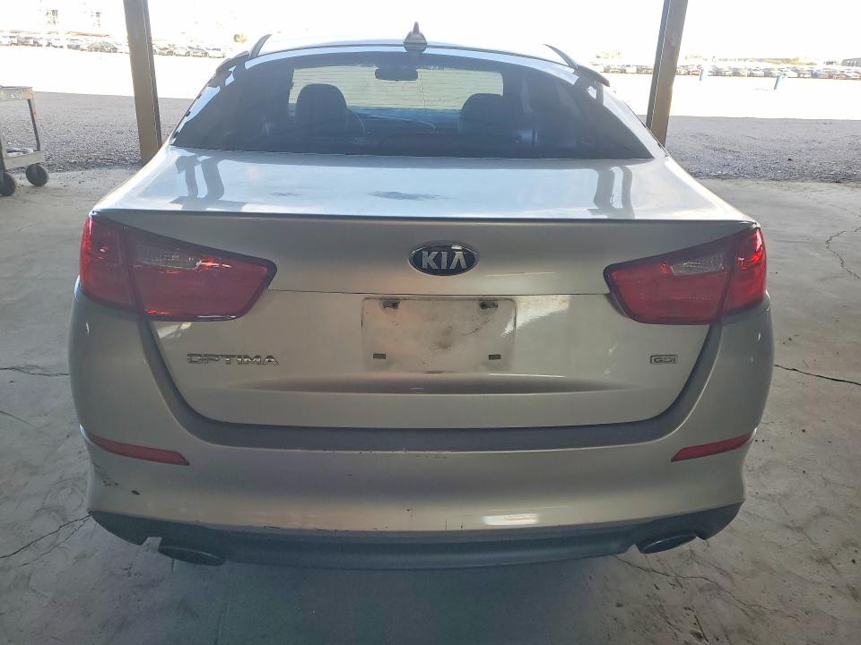 68012106 :رقم المزاد ، 5XXGM4A71FG461799 vin ، 2015 Kia Optima مزاد بيع