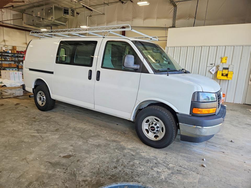 66858046 :رقم المزاد ، 1GTW7AFF8H1915630 vin ، 2017 Gmc Savana مزاد بيع