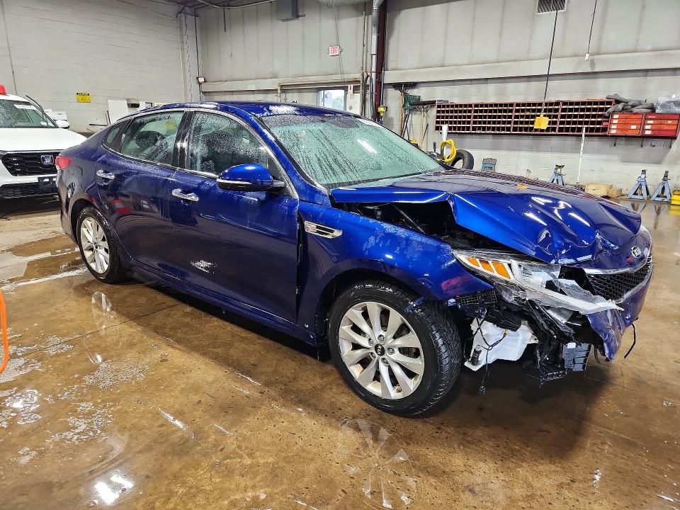 Aukcja sprzedaży 2018 Kia Optima, vin: 5XXGT4L38JG272802, numer aukcji: 66527396