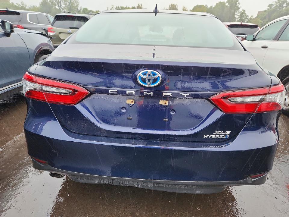Продажа на аукционе авто 2021 Toyota Camry, vin: 4T1F31AK4MU546446, номер лота: 70065636