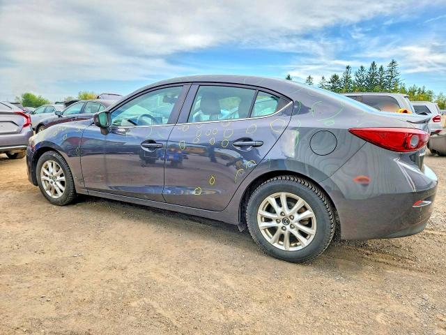 68996966 :رقم المزاد ، 3MZBM1V76FM194688 vin ، 2015 Mazda 3 مزاد بيع