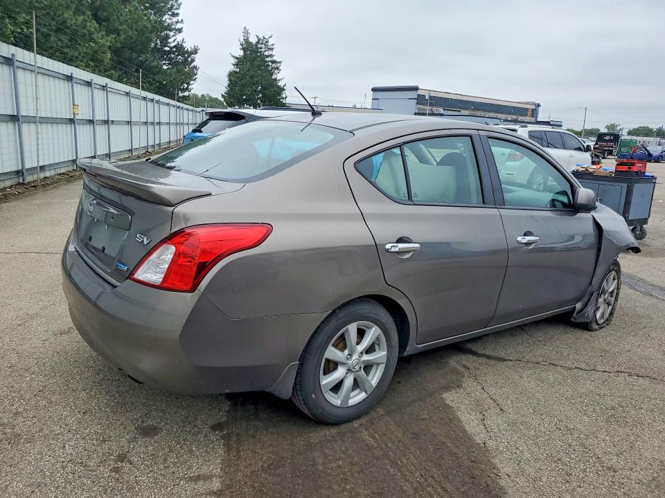68942116 :رقم المزاد ، 3N1CN7APXEL851402 vin ، 2014 Nissan Versa مزاد بيع