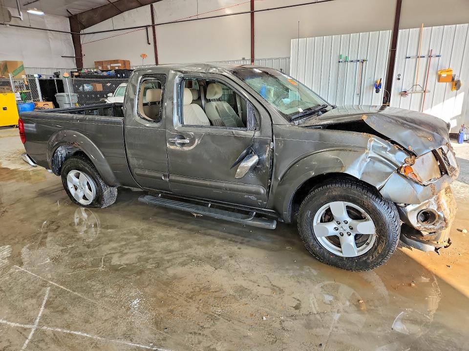 67447626 :رقم المزاد ، 1N6AD06U85C457919 vin ، 2005 Nissan Frontier مزاد بيع