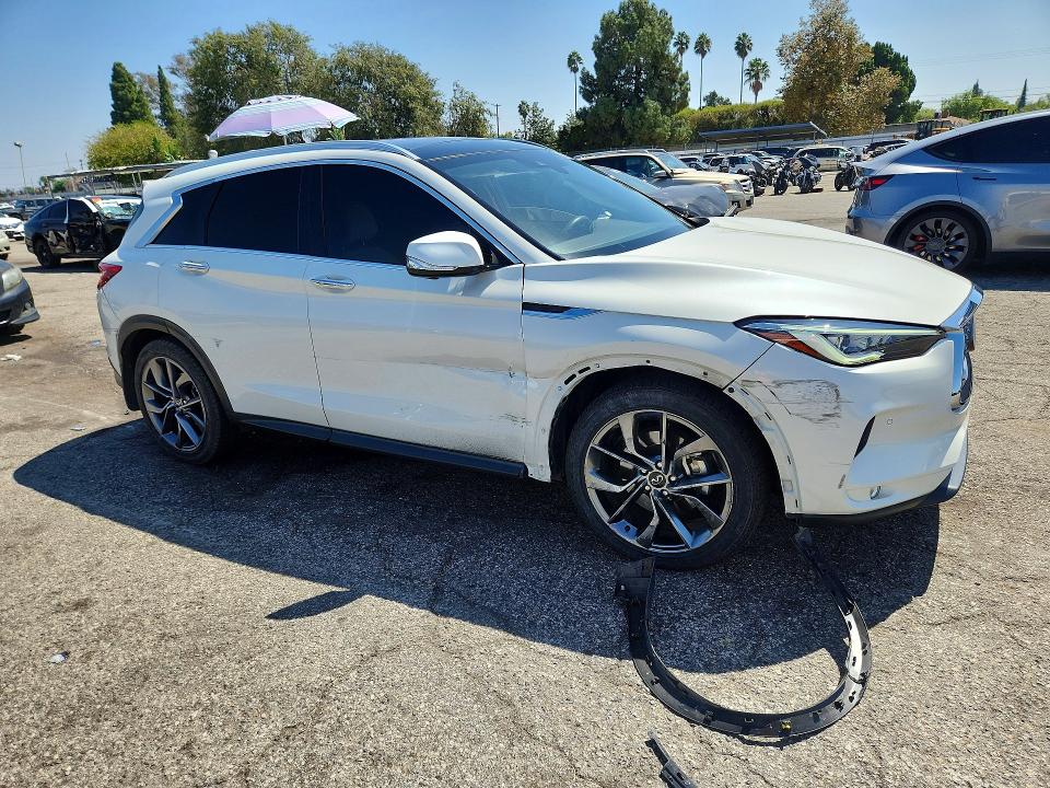 2021 Infiniti Qx50 მანქანა იყიდება აუქციონზე, vin: 3PCAJ5DA2MF127325, აუქციონის ნომერი: 69244296