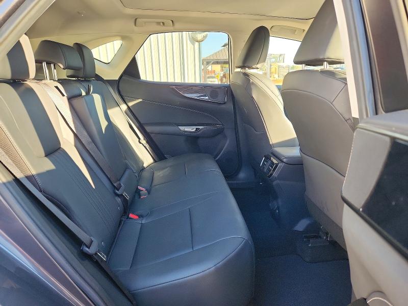 Продажа на аукционе авто 2022 Lexus Nx, vin: JTJGGCEZ3N2004202, номер лота: 70244446