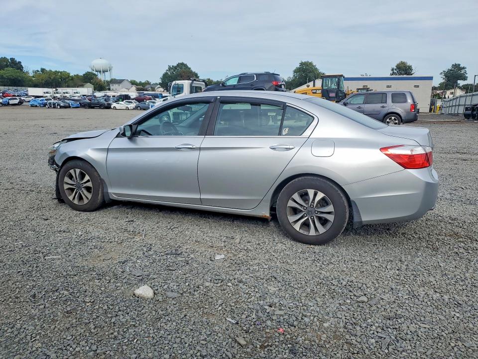 2013 Honda Accord მანქანა იყიდება აუქციონზე, vin: 1HGCR2F3XDA068565, აუქციონის ნომერი: 70506876
